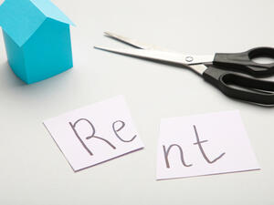 UAE: Can You Cut Flat Rent in The Middle of Tenancy Agreement?