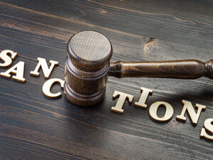 UAE Central Bank Imposes Sanctions on S&S Brokerage House for Violating Rules