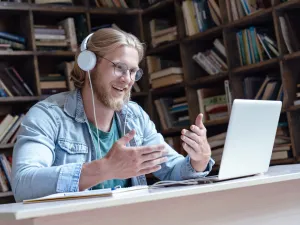 5 Apps to Hang out ' Virtually' while Practicing Social Distancing