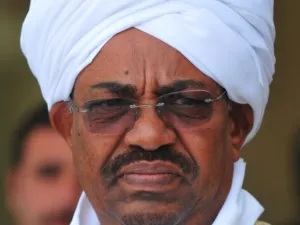 عمر البشير