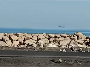 سفن تطير بالمقلوب فوق خليج السويس