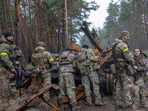القوات الاوكرانية تندفع صوب خيرسون مع بدء الانسحاب الروسي
