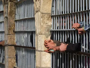 إيران تمنح سجناء مسيحيين إجازة بمناسبة عيدي الميلاد ورأس السنة