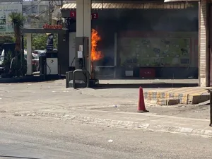محطات الوقود في لبنان ساحات معارك مسلحة