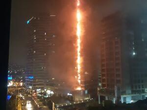 حريق هائل يلتهم برجا سكنيا في اسطنبول