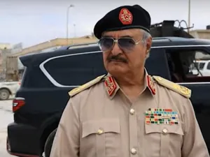 حفتر: لا احد يمكنه منع العسكريين من الترشح لرئاسة ليبيا