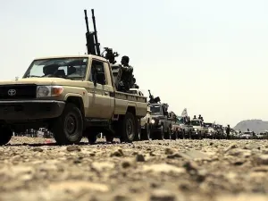 مقتل عشرات الحوثيين في ضربات للتحالف باليمن