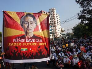 بورما.. المجموعة العسكرية تحلّ حزب سو تشي