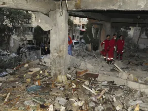 5 قتلى من حزب الله وفصائل موالية لإيران بالقصف الاسرائيلي قرب دمشق