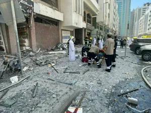 انفجار في أبوظبي ناجم عن أسطوانة غاز يخلف قتيلين وعشرات الجرحى 