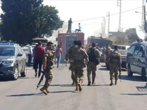أعمال عنف في بلدتين جنوبي لبنان على خلفية أزمة الوقود
