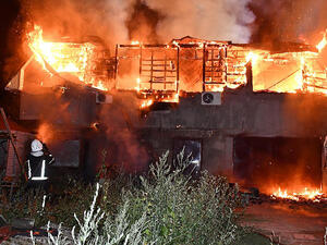 الجيش الروسي يُمطر ميكولايف بالصواريخ وزيلنيسكي ينشر فيديو يظهر الدمار