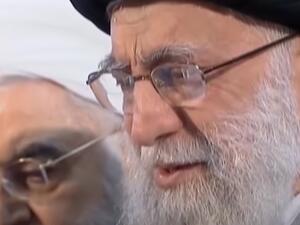 حزب الله يهاجم مجلة فرنسية نشرت رسوما "مهينة" لخامنئي