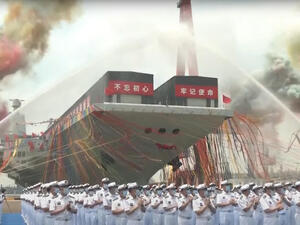 الصين تدشن حاملة طائراتها الثالثة