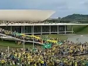 البرازيل.. أنصار بولسونارو يقتحمون البرلمان والقصر الرئاسي