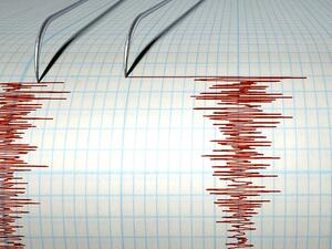 زلزال بقوة 5.5 درجات يضرب الساحل الشمالي لبابوا الاندونيسية