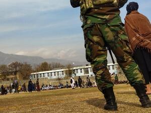 طالبان تجلد 27 رجلا وامرأة علنا بتهم بينها اللواط والزنا