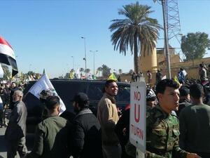 محتجون يغلقون حقلا للنفط جنوبي العراق