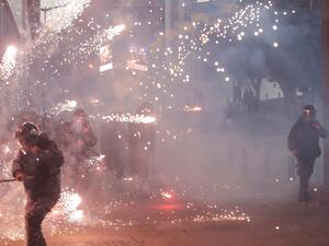 مواجهات عنيفة بين قوى الامن والمتظاهرين في بيروت