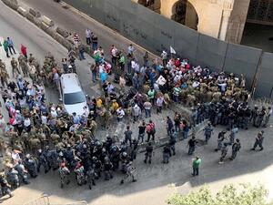 مشادات بين عسكريين متقاعدين وقوات الأمن احتجاجا على الميزانية