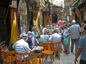 مقهى في القاهرة