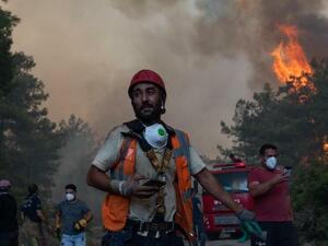 الجزائر: أدلة على وقوف "أياد إجرامية" وراء الحرائق