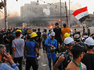 مواجهات بين الأمن ومحتجين في كربلاء