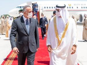 الكاظمي في الإمارات ويبحث مع بن زايد سبل تعزيز العلاقات 