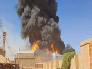 سبعة قتلى وعشرات الجرحى بحريق مصنع في الخرطوم