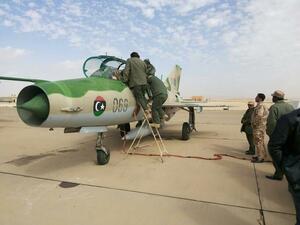 الطائرة الحربية لم يكن على متنها سوى الطيار