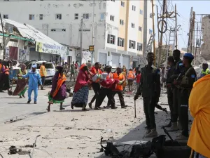 4 قتلى بتفجير انتحاري قرب مقر الاستخبارات الصومالية 
