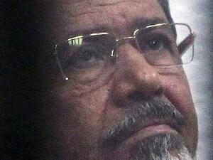 مصر تصادر أموال عائلة مرسي و89 من قيادات الإخوان