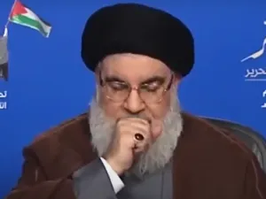 أنفاس ثقيلة وسعال متكرر يقاطعان خطاب حسن نصرالله
