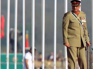 قائد الجيش الباكستاني في السعودية سعيا لإصلاح العلاقات