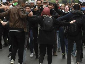 يتقدمها الطلاب.. تظاهرات حاشدة في الجزائر رغم منع المسيرات