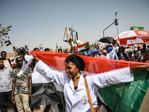 دعا الإسلاميون أنصارهم الى التجمع بعد الإفطار