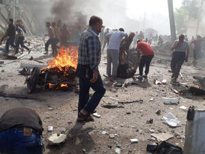 عشرات القتلى والجرحى بانفجار شاحنة مفخخة بمدينة الباب السورية