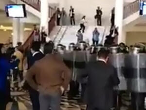 لقطة من الفيديو