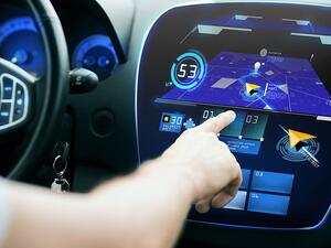 إن التطورات التي تشهدها مختلف التقنيات مثل تقنيات التشغيل الآلي المفرط والأشياء ذاتية التحكم، توفر فرصاً كبيرة لتعزيز التحول ضمن عالم الأعمال. 