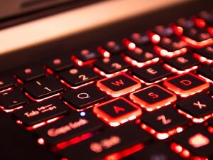 To become a professional gamer, you’re going to need practice