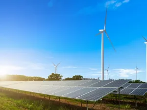 Energy Storage Market's Annual Revenue to Hit $546 Billion by 2035