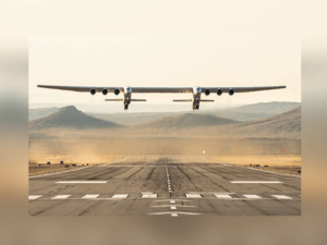 The Stratolaunch aircraft is a mobile launch platform that will enable airline-style access to space that is convenient, affordable and routine. 