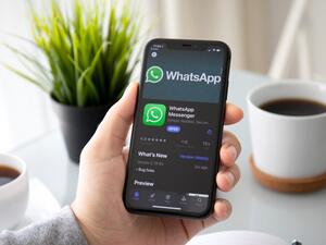 WhatsApp Dark Mode Undergoes Updates Before Official Launch