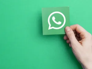 Facebook-Owned WhatsApp Launches New Calling Feature
