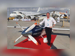 World's First Electric Race Plane Revealed at Dubai Airshow 