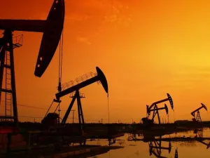 How Was Oil Industry Able to Make It Through COVID-19 Storm