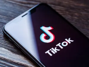 US Mulls Banning TikTok Along Other Chinese Apps