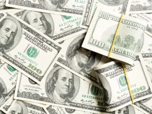 How Wealthy Countries Can Help  in Combating Global Poverty