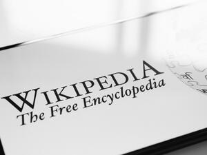 باحثون يوظفون الذكاء الاصطناعي في تحرير مقالات ويكيبيديا