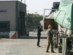 Israeli authorities decided to allow the entry of truckloads of fuel into the besieged Gaza Strip (Twitter)